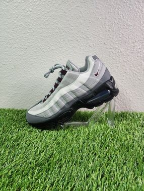 Women Size 9 Nike Air Max 95 OG Big Bubble Smoke Grey Burgundy Crush IM6016 084